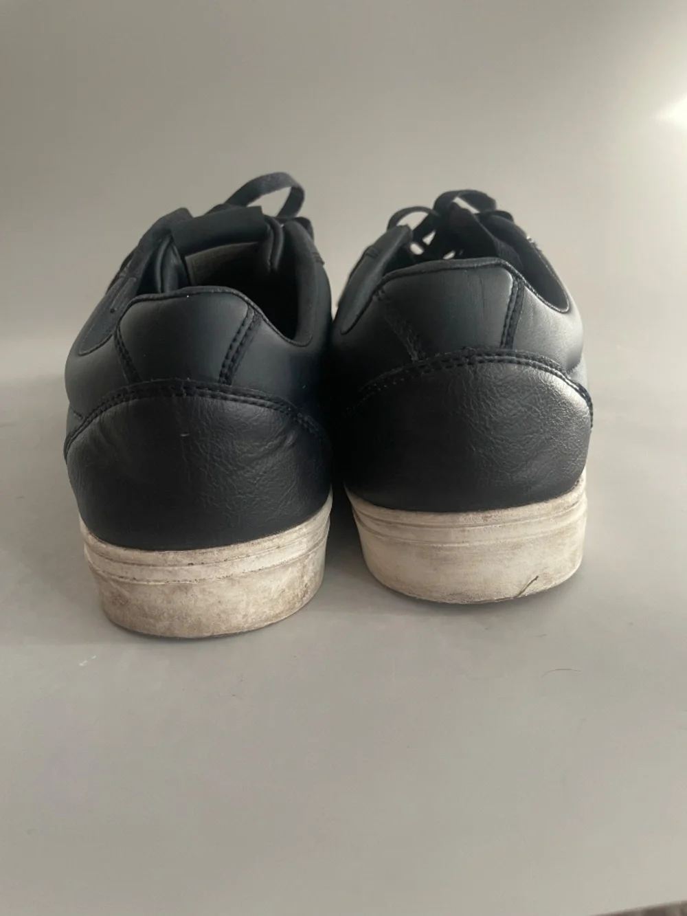 Mario Lopez Men’s Sneakers Navy/Black US 9.5 Casual Low Top Shoes